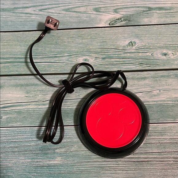 Disney Mickey Mouse Black and Red Mug Warmer - Picture 3 of 4